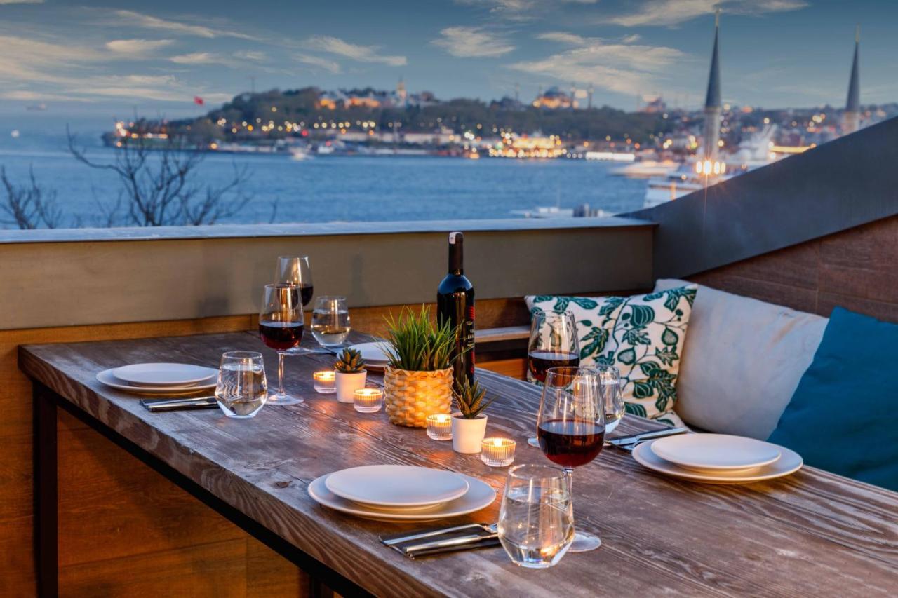 Monnas Bosphorus Apartment Istanbul Bagian luar foto