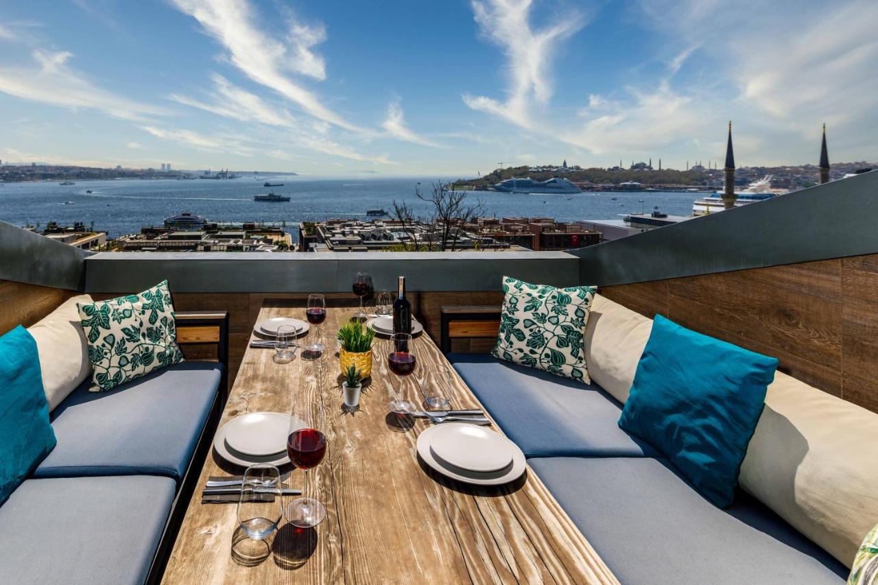 Monnas Bosphorus Apartment Istanbul Bagian luar foto