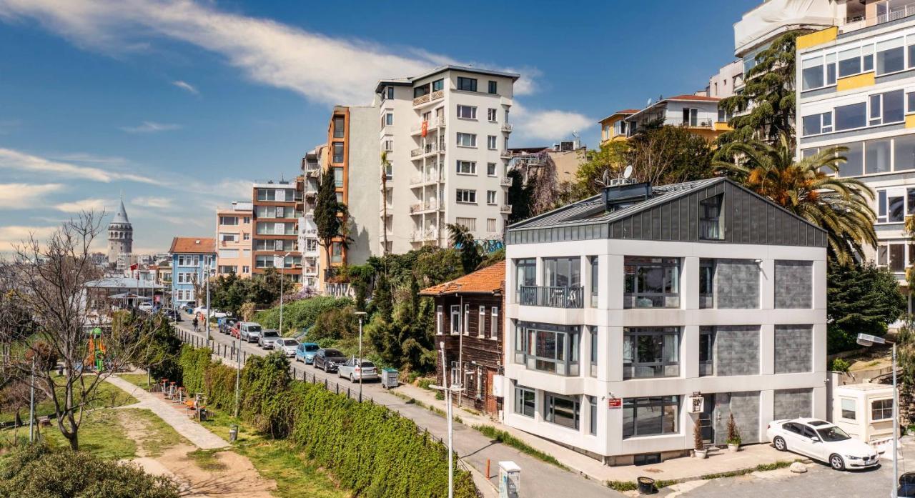 Monnas Bosphorus Apartment Istanbul Bagian luar foto