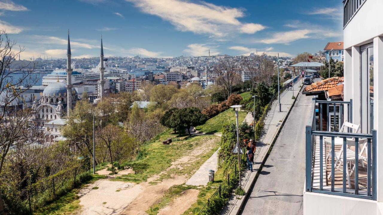 Monnas Bosphorus Apartment Istanbul Bagian luar foto