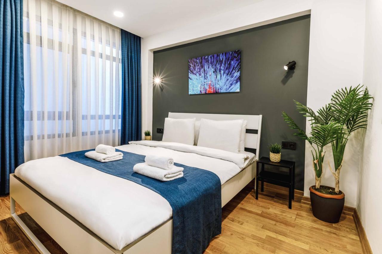 Monnas Bosphorus Apartment Istanbul Bagian luar foto