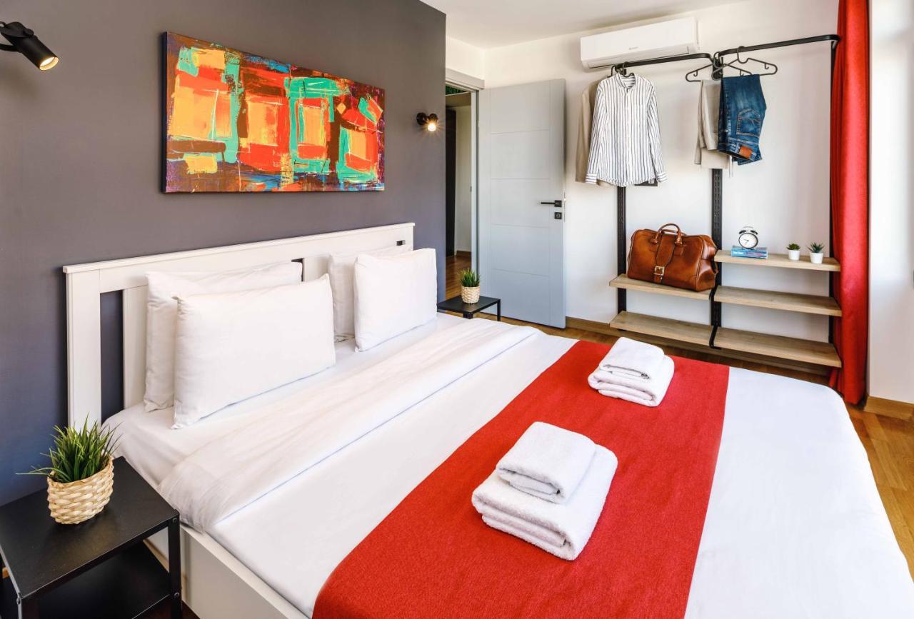 Monnas Bosphorus Apartment Istanbul Bagian luar foto