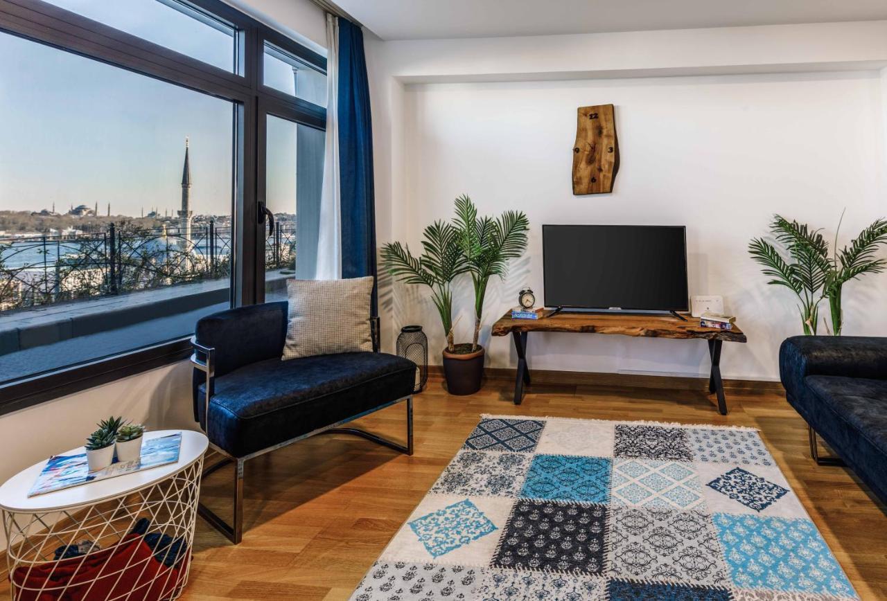 Monnas Bosphorus Apartment Istanbul Bagian luar foto